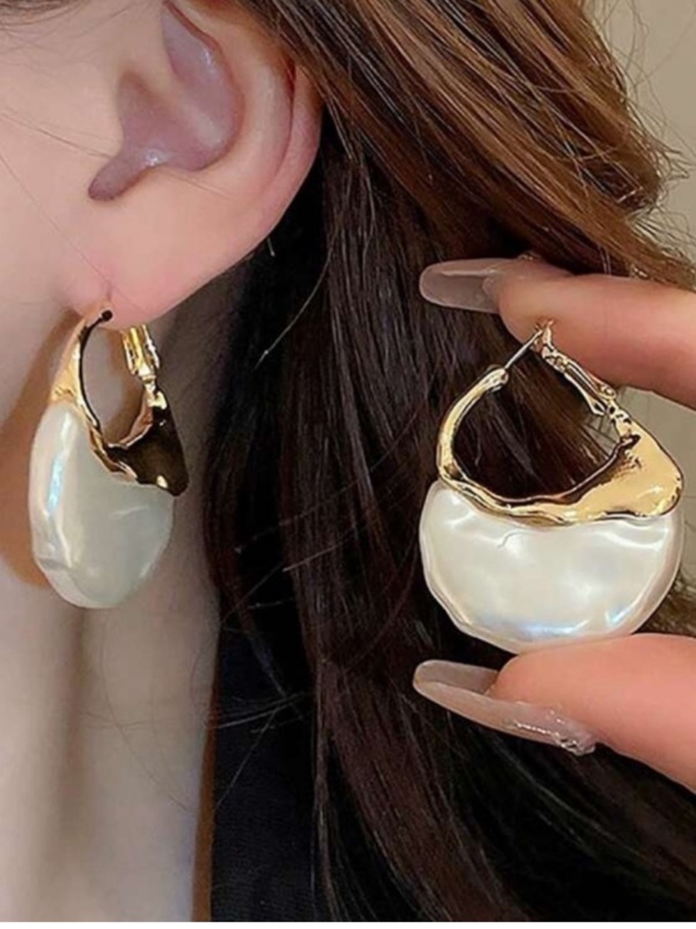 Baroque Pearl Gilded Hoop Earrings
